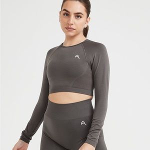 Oner Active Effortless Seamless Long Sleeve Crop Top